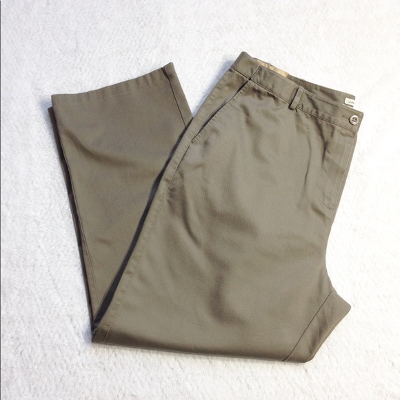 L.L. Bean Plus Size Wrinkle Free Pants - Picture 6 of 8